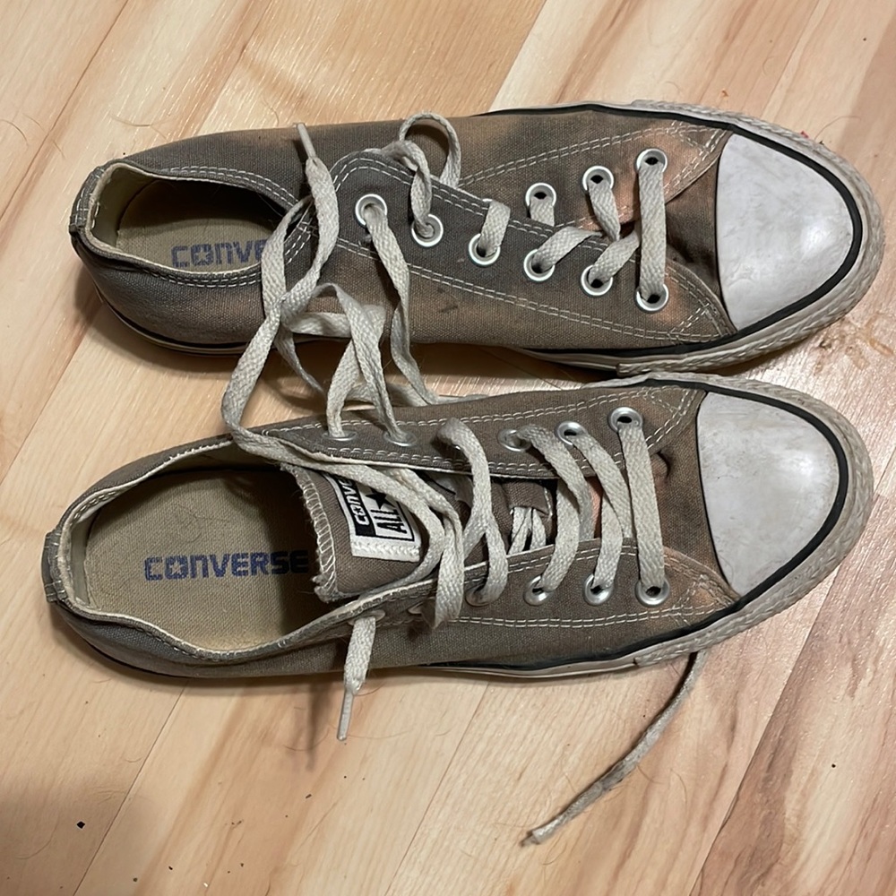Converse grey w/ bleached areas, very little wear on soles GUC. Mens 7/Wms 9